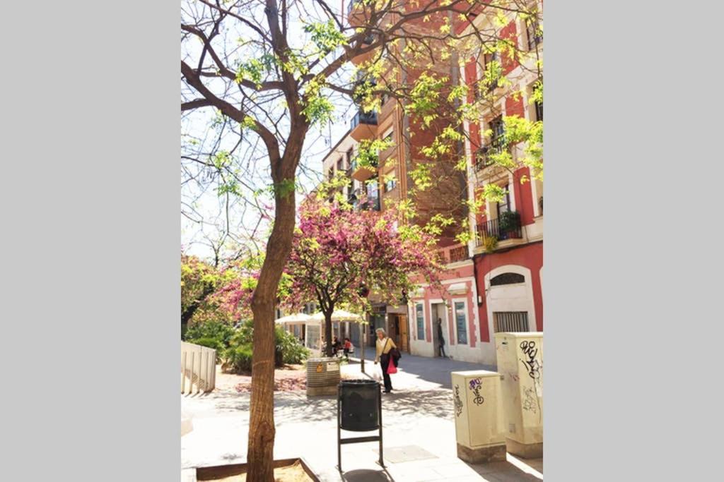 Sunny Apartment Gracia - Joanic Renovated Barcelona Eksteriør bilde